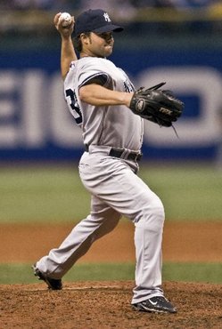 nick swisher pitching.jpg